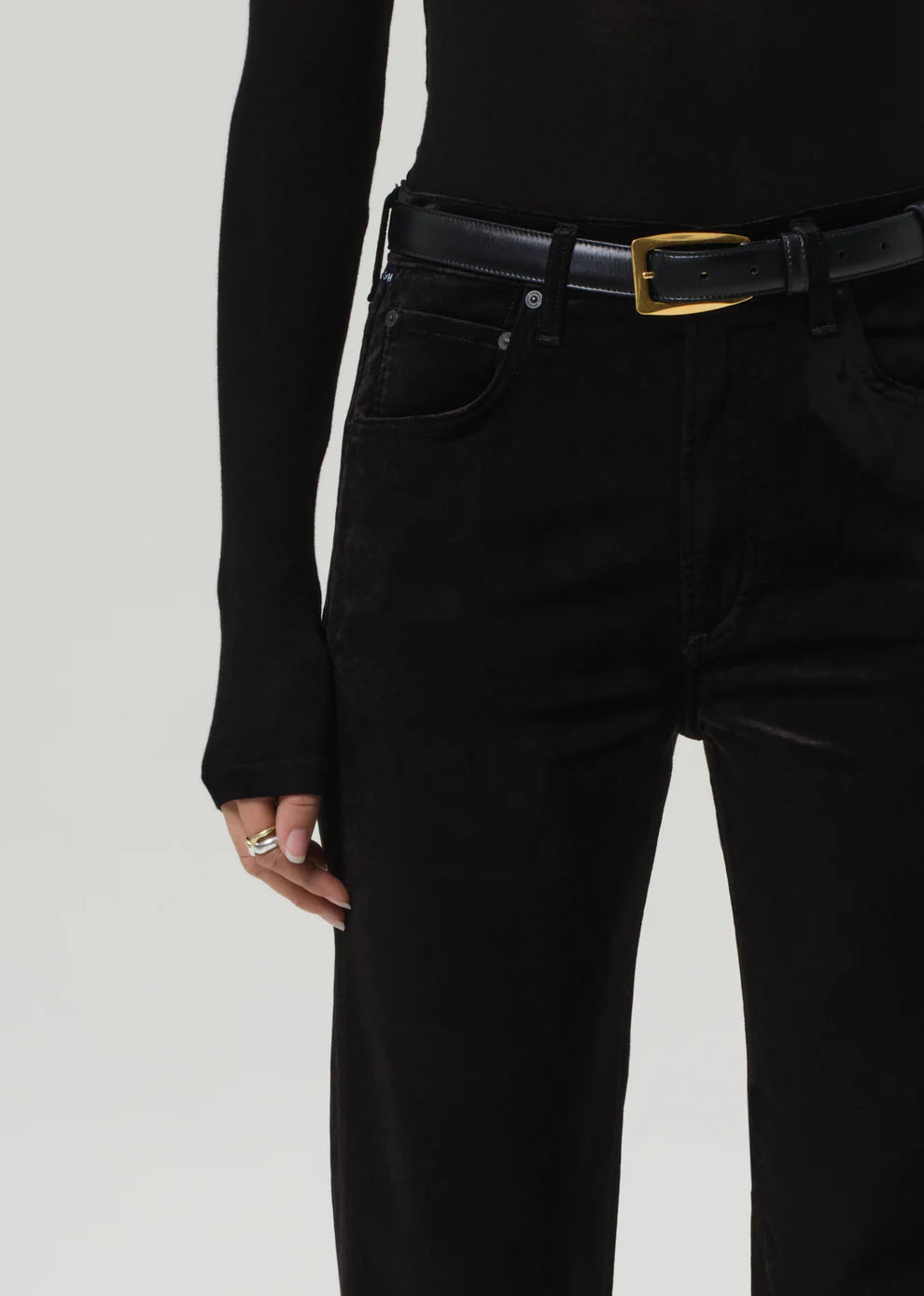 Delfina High Rise Straight in Velvet