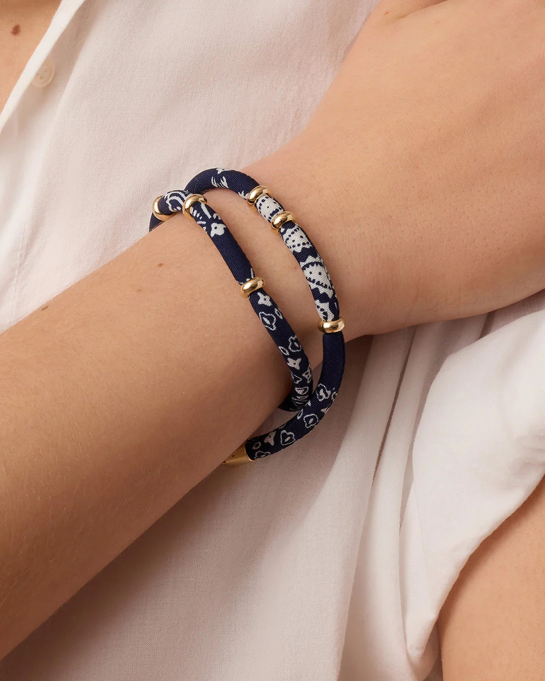 Paisley Bandana Pearl Bracelet Navy