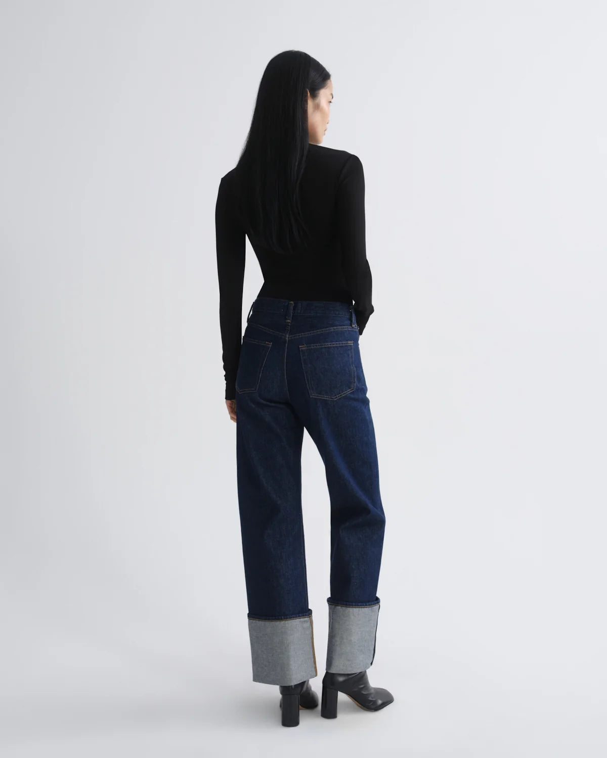 Carlyle Turtleneck in Black