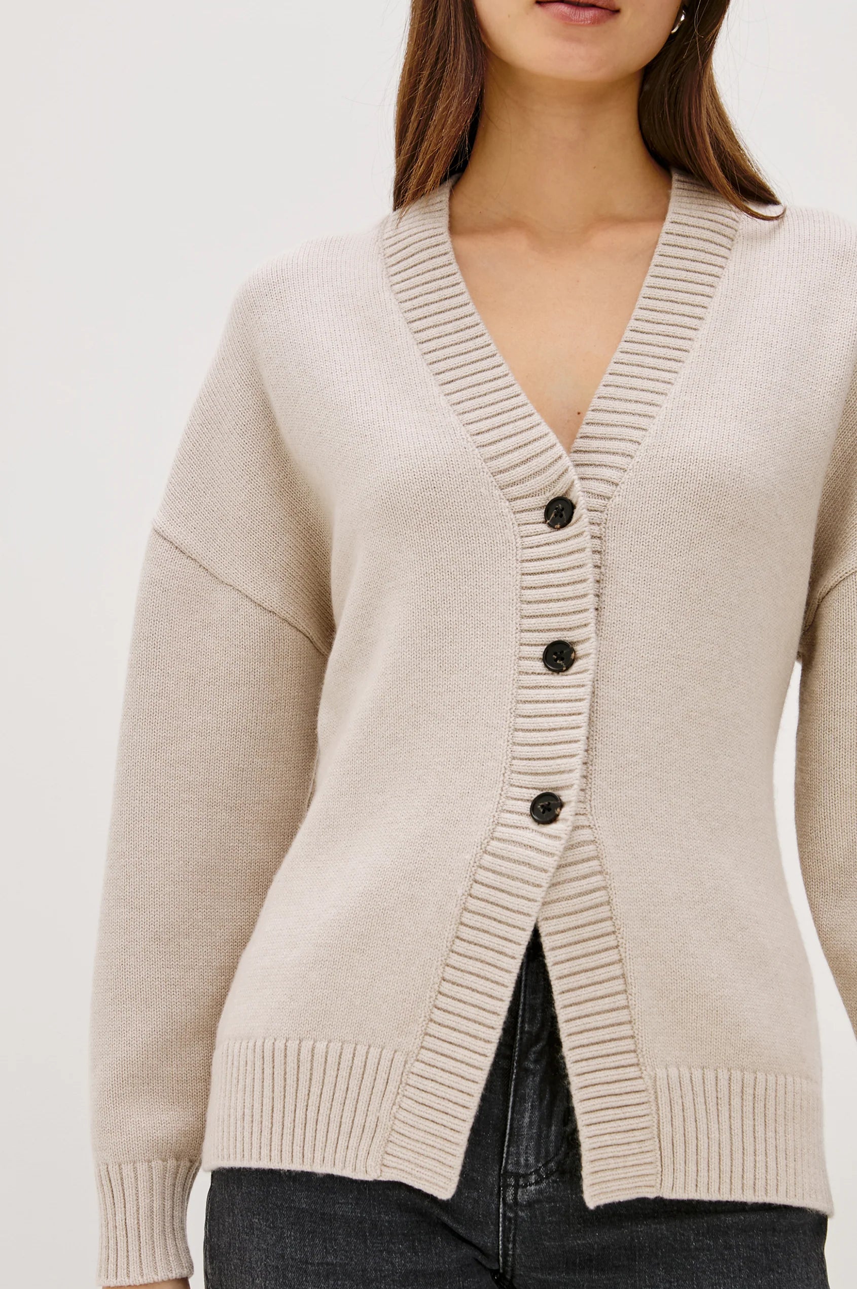 Philippa V-Neck Sweater in Taupe