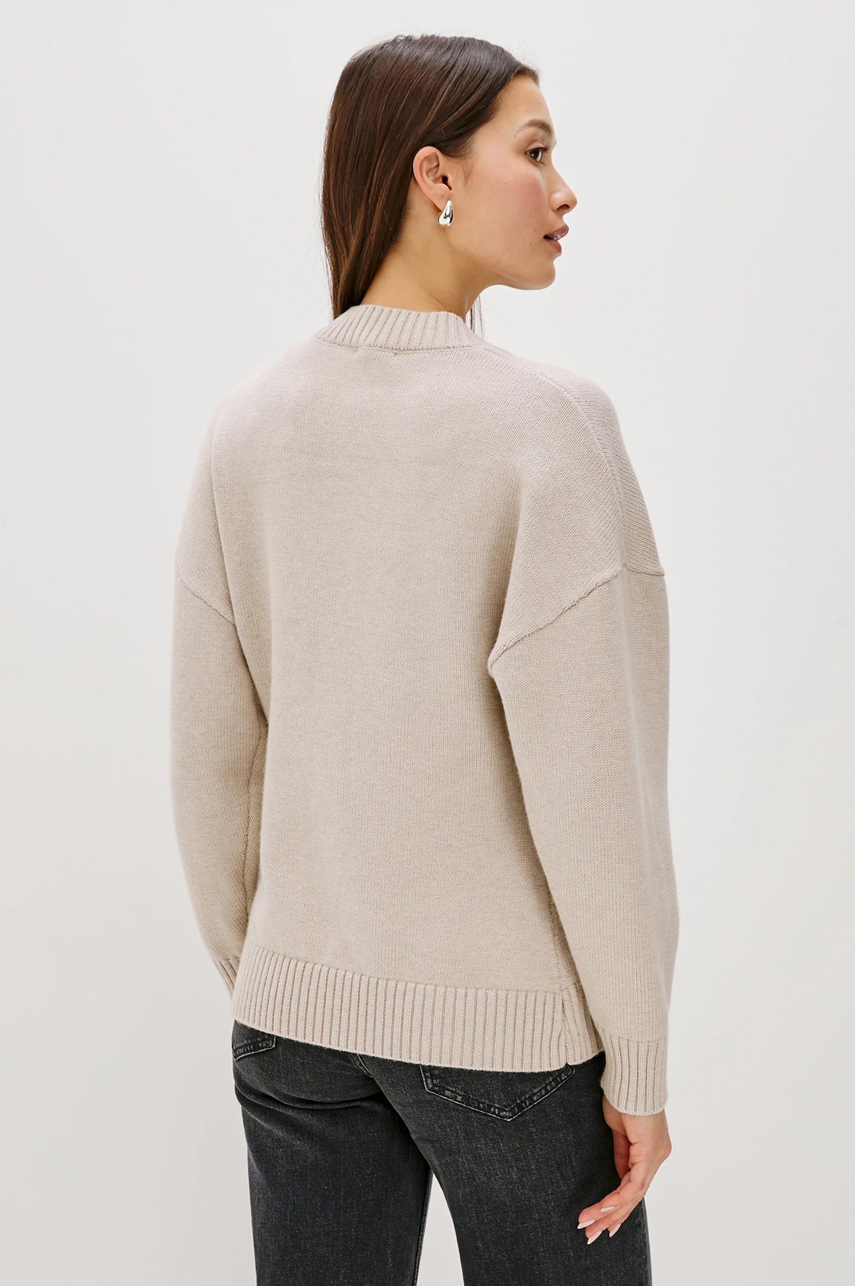 Philippa V-Neck Sweater in Taupe
