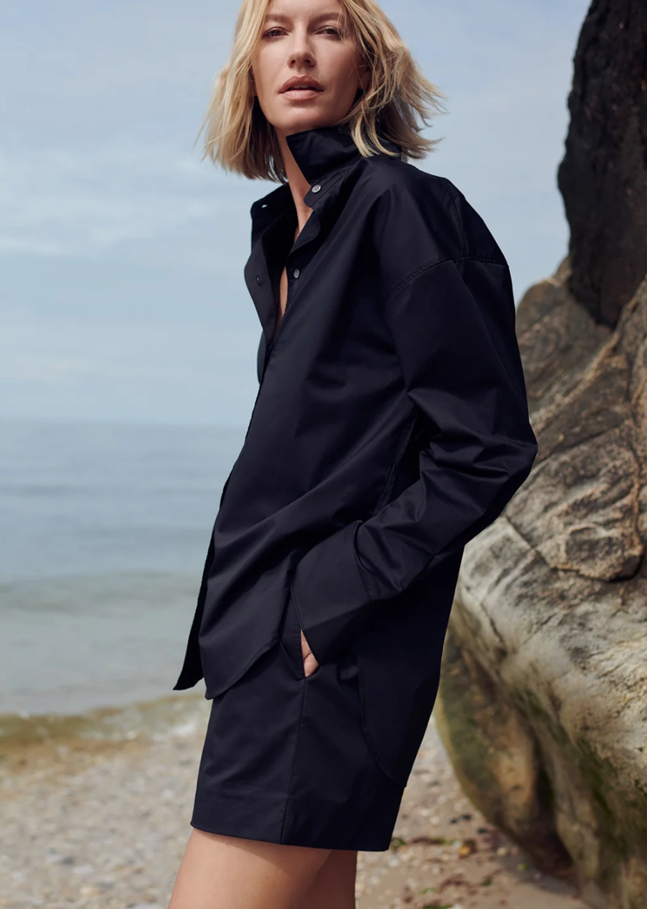 The Everything Shirt- Black