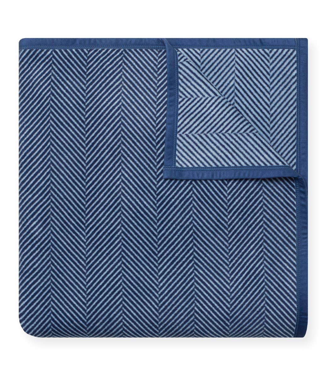 Harborview Herringbone Navy Blanket: Original