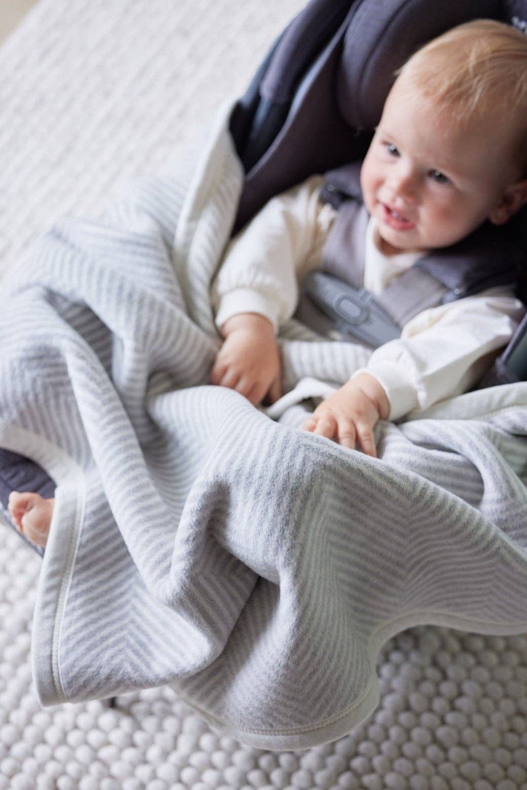 Harborview Herringbone Light Grey Blanket: Original