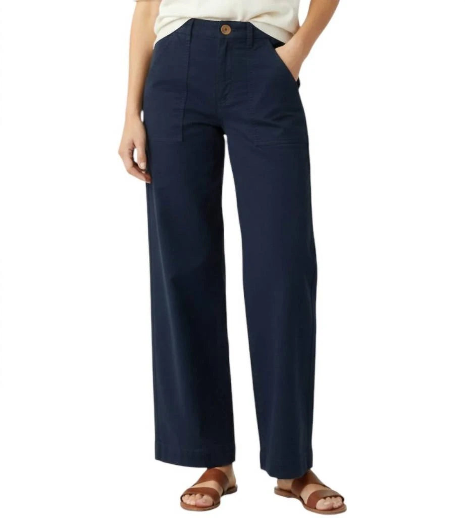 Wrap Pocket Pant in Navy
