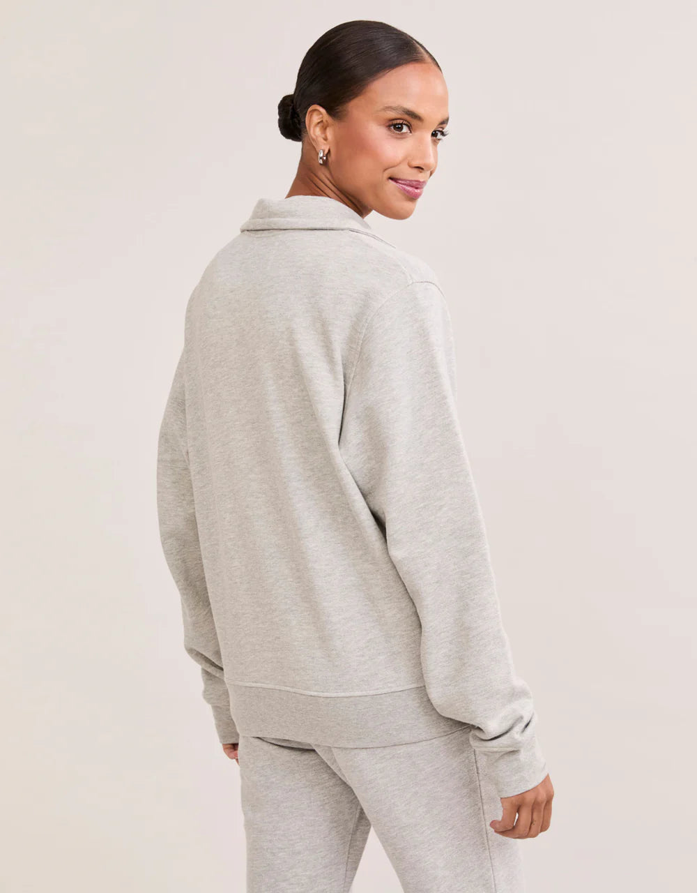 Oxford Unisex Quarter Zip in Heather Grey