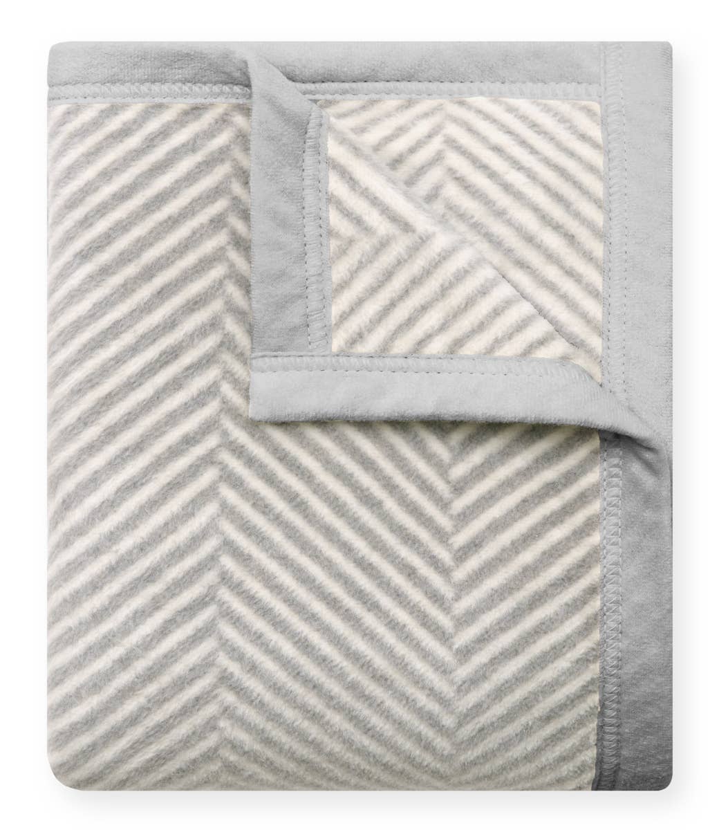 Harborview Herringbone Light Grey Blanket: Original
