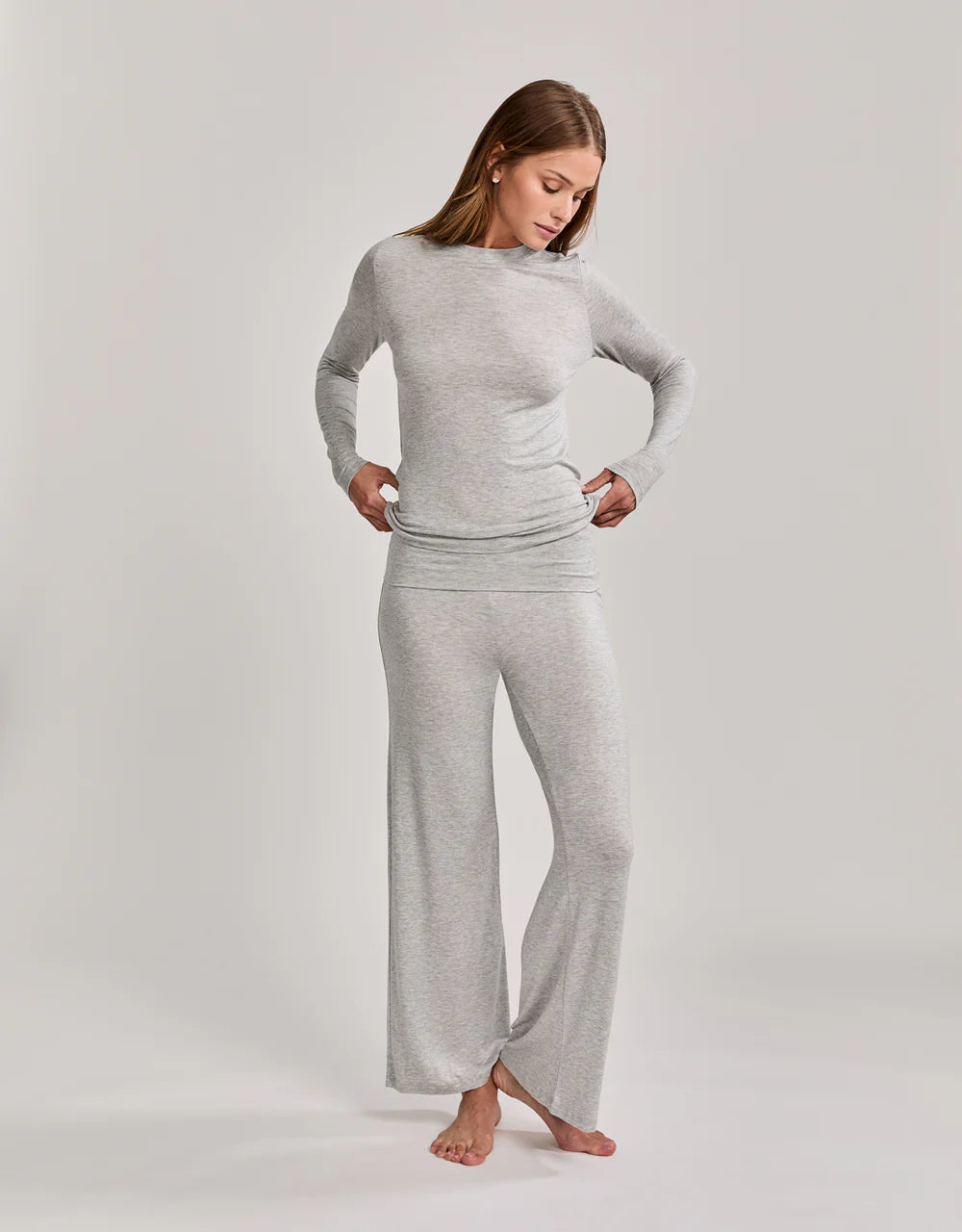 Chicago Flat Long Sleeve in Heather Grey