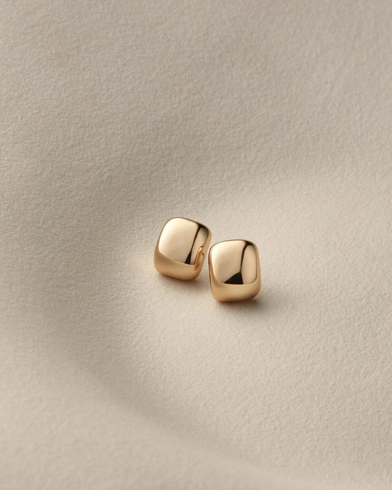 Mini Tate Earring