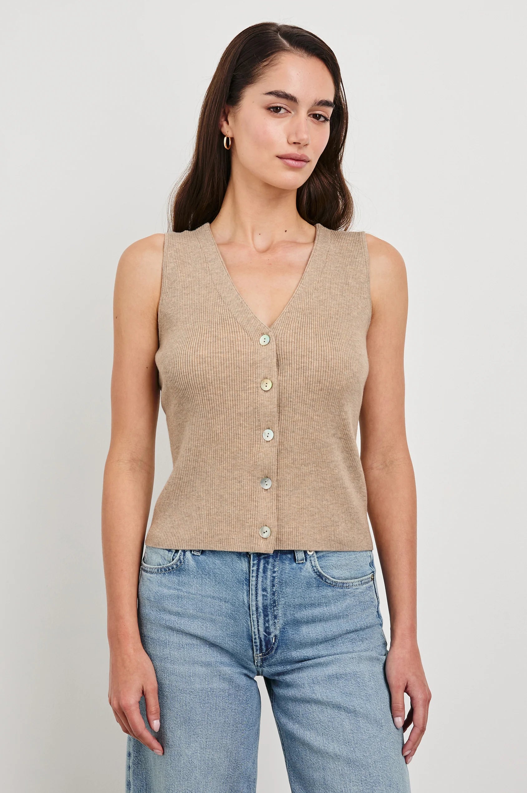 Rosa Vest in Oatmeal