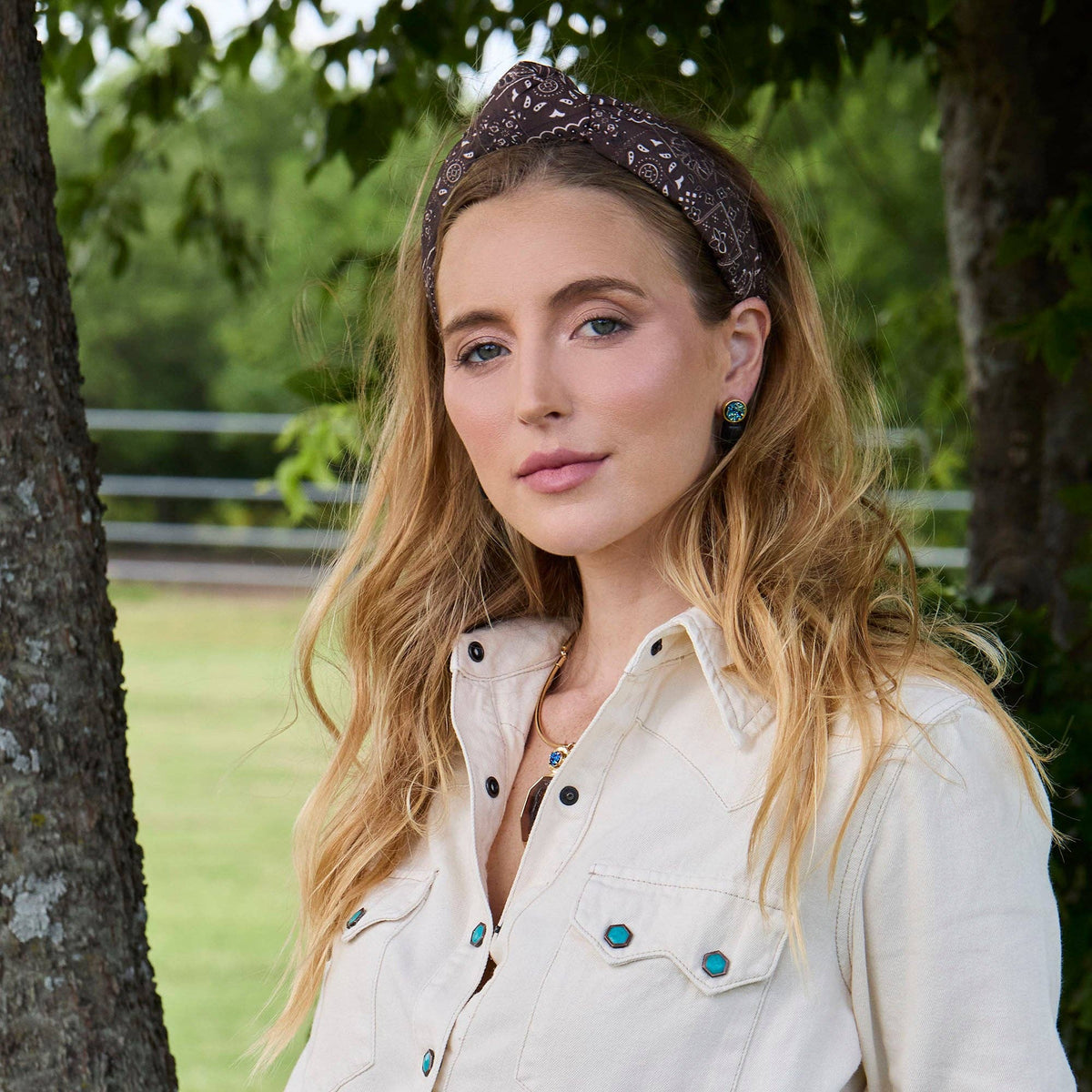 SADDLE BROWN KNOTTED BANDANA HEADBAND