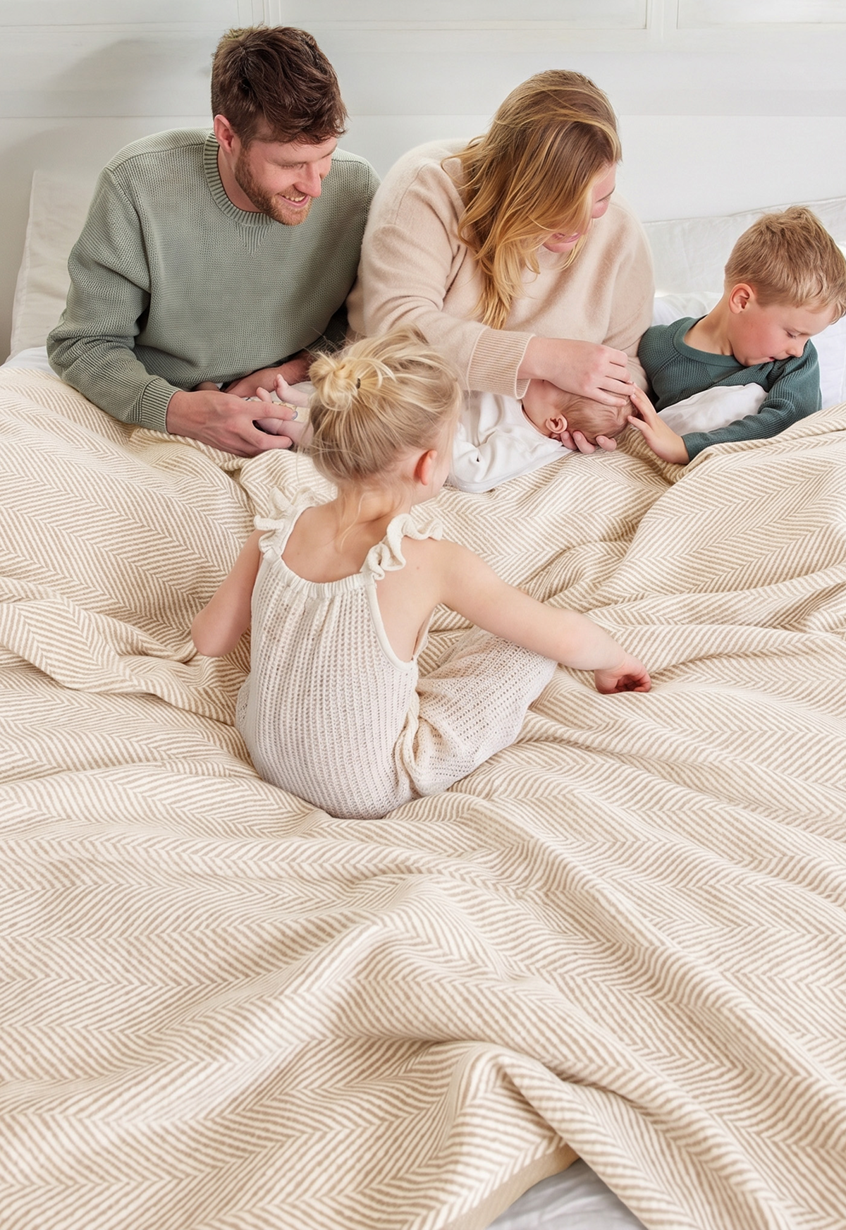 Harborview Herringbone Cream Blanket: Original