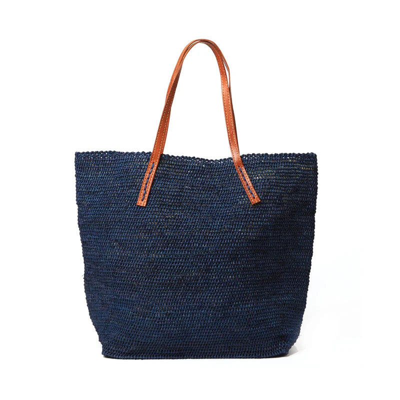 Portland Shoulder Bag in Navy